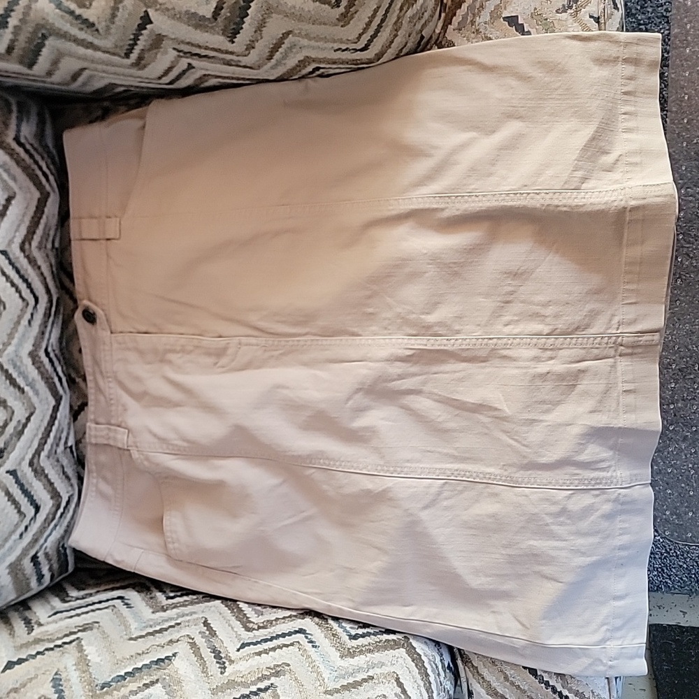 Talbots stretch khaki skirt